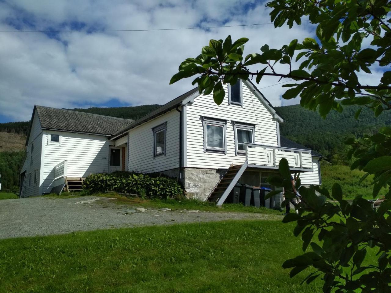 5 Bedrooms, Large With View And Nature * Herand