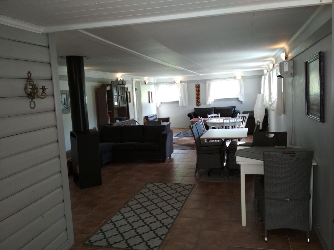 5 Bedrooms, Large With View And Nature *